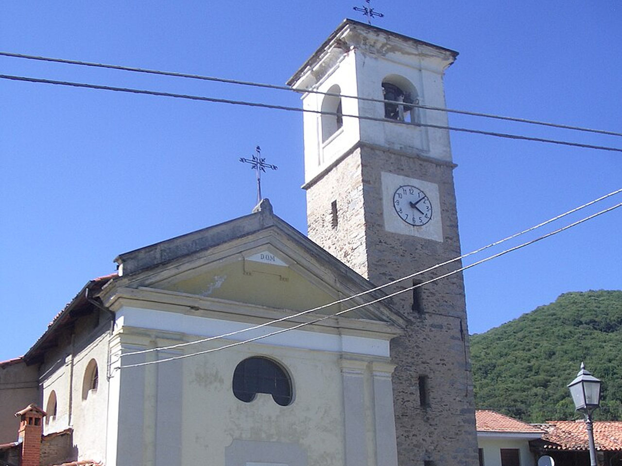 Traslochi a Issiglio - Sgomberi e noleggio autoscala