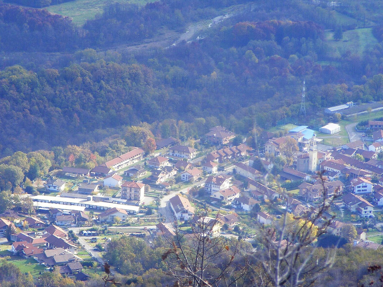 Traslochi a La Cassa - Sgomberi e noleggio autoscala